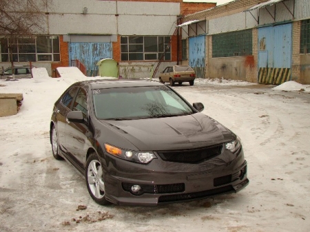Стеклопл.Капот пластиковый "Agressive Sport" Honda Accord VIII 2008-2012 Var №2 (с прорезанным центральным воздуховодом)
